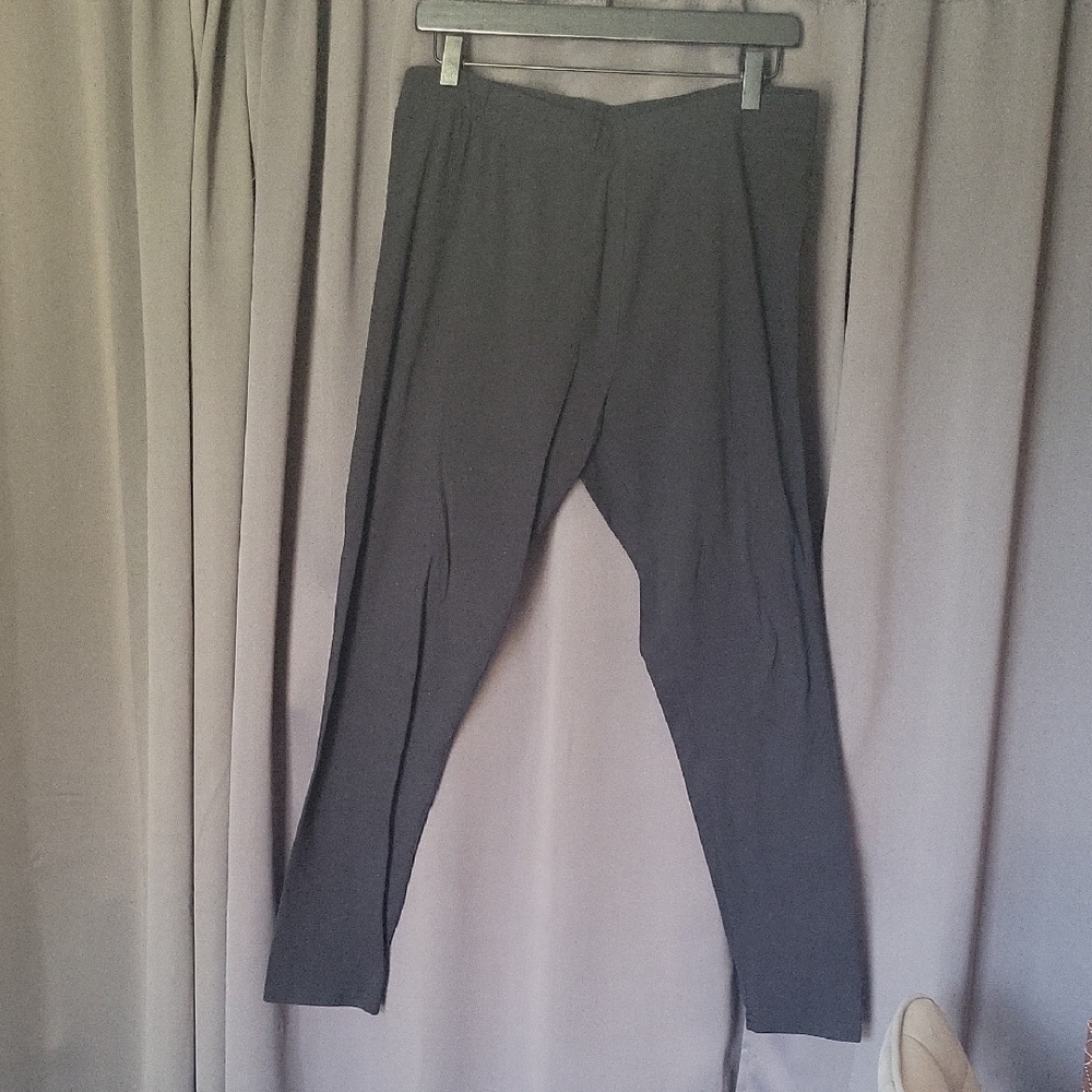 WOMEN'S MY FAVORITE BLACK LEGGINGS